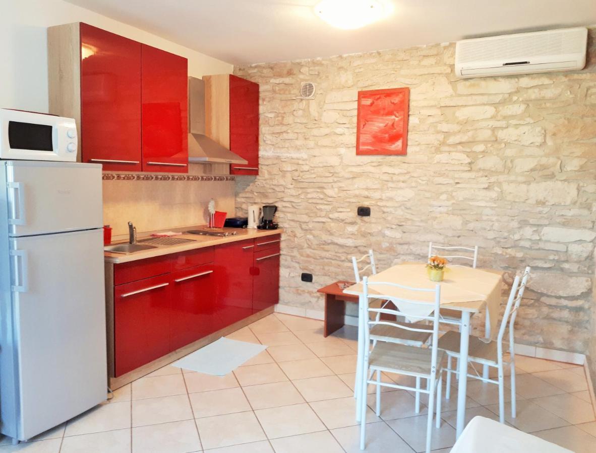 Apartments Morena Rakalj 外观 照片